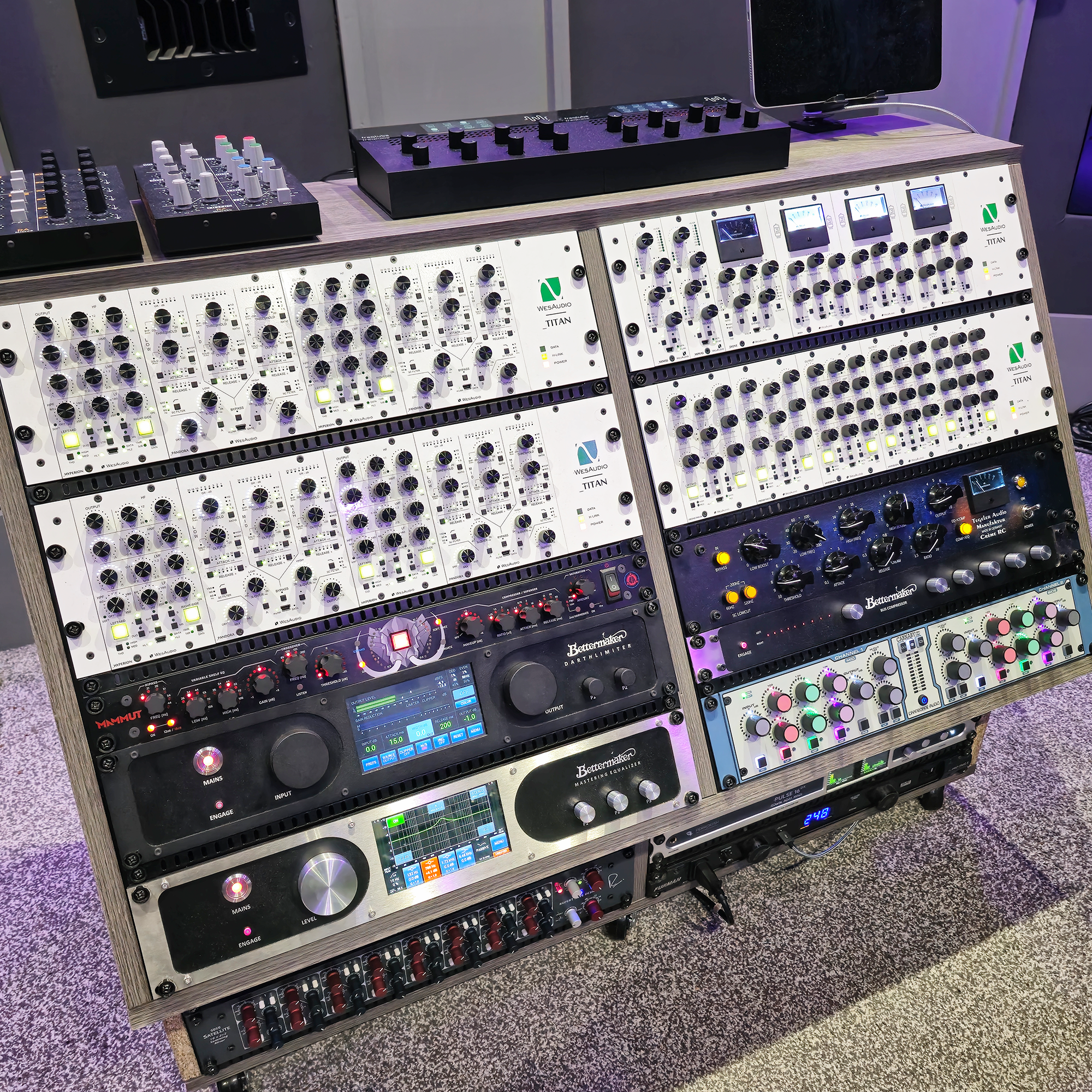 Audio-Animals-Studio-B-Product-Image-Jan-2025-Left-Rack